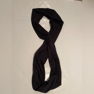 Black Scarf with zipper storage pocket